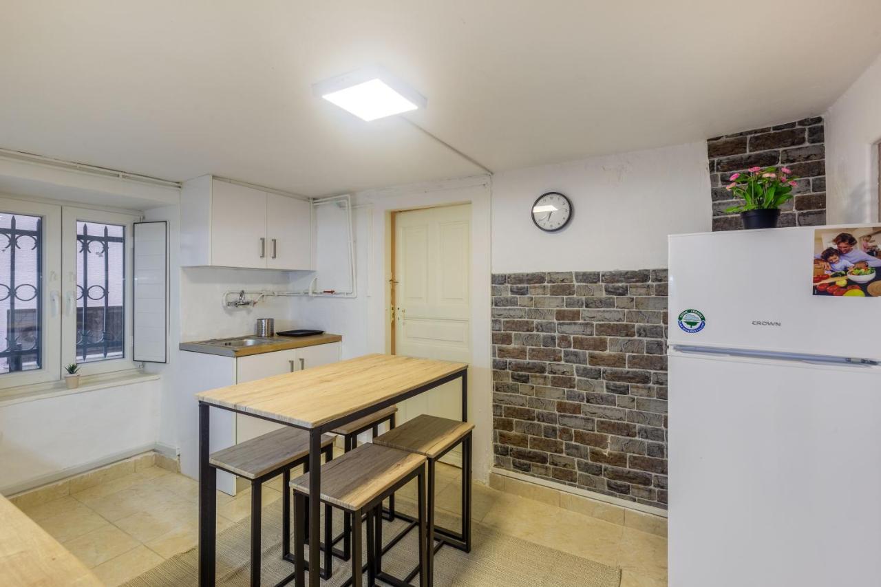 Charming Apartment In The Heart Of Plaka 아테네 외부 사진